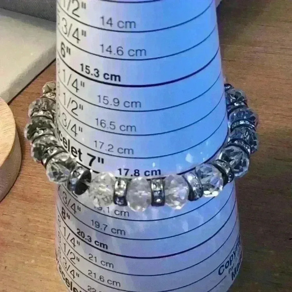 Vintage Glass Crystal Beads with Rhinestones Silver Tone Stretch Bracelet - Picture 4 of 4